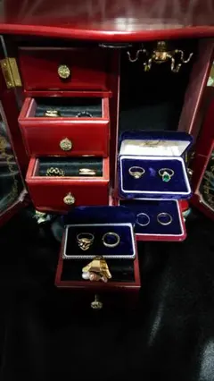 G*3様 143 生前整理 イミテーション品として 指輪 金色 銀色 リング 金