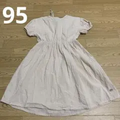 ベージュ アイボリー　ワンピースのサムネイル