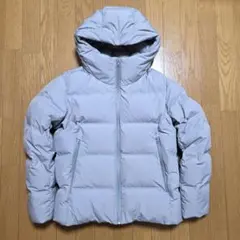 ユニクロ UNIQLO シームレスダウンパーカ ダウンジャケット　M