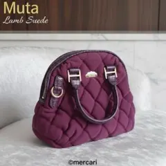 【新品未使用】【muta】ラムスエード革キルティングバッグ　ムータのサムネイル