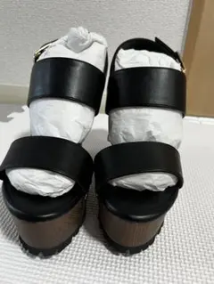 厚底 ウッド調 ウェッジソール サンダル ブラックのサムネイル