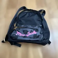 MARC JACOBS ブラックバックパック ロゴピンクのサムネイル