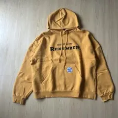 REMEMBER. パーカー