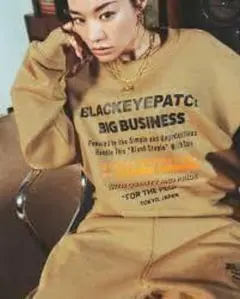 ★ブラックアイパッチ × H&M コラボ スウェット トレーナー ベージュ系のサムネイル