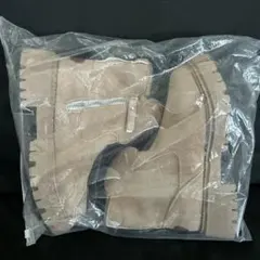 ベージュ 厚底ムートンブーツ