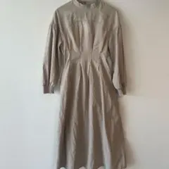 N.Natural Beauty Basicカーブヨークウエストタックワンピース