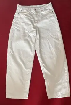 ホワイトデニム　ZARA 美品　サイズ36のサムネイル