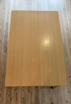 ダイニングテーブル