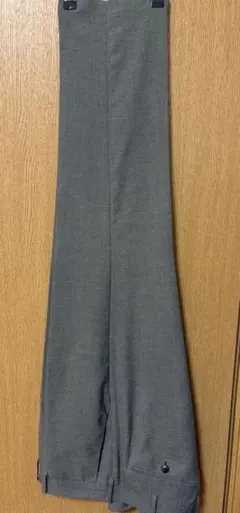 UNIQLO グレー スラックス W88cm L76cm