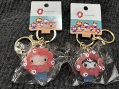 クリアカラー　ハローキティ　クロミ　サンリオ ミャクミャク立体マスコット