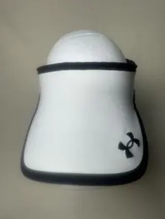 Under Armour バイザー ホワイト ブラックのサムネイル