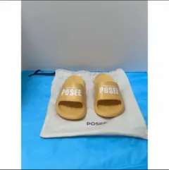 POSEE イエロー スライドサンダル　イエローのPOSEEスライド