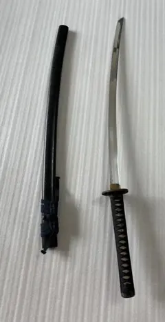 龍梵文彫居合刀 黒鞘 鞘抜き長さ99cm鞘抜き重さ995g 木製柄 2609 