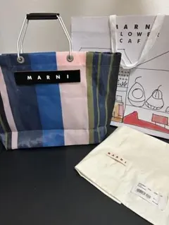 2026年最新】マルニフラワーカフェ ナイトブルーの人気アイテム - メルカリ