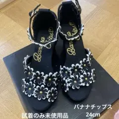バナナチップス　サンダル　24cm 黒　お花　試着のみ　BANANACHIPSのサムネイル