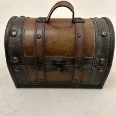 アンティーク 木製 トランク 収納box 宝箱