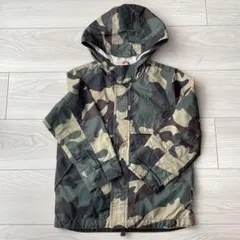 GAP ギャップ　迷彩柄 フード付きジャケット　ナイロンパーカー 110cm