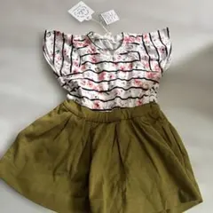 新品 タグ付き　花柄ボーダー ワンピース 80cmのサムネイル