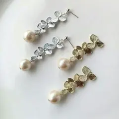 12mmキスカコットンパール×チャームピアスイヤリング　ゴールド