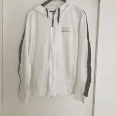EA7 EMPORIO ARMANI パーカー