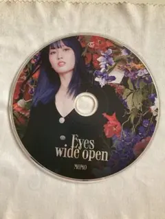 TWICE Eyes wide open モモさん