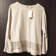 サマンサモスモス きなり色のブラウス