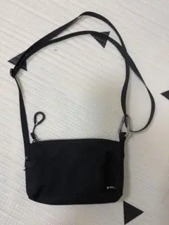 サコッシュ 黒 ショルダーバッグ