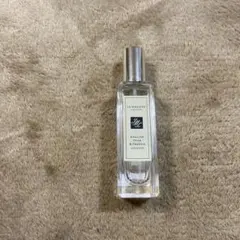 香水、シャネル、ディオール