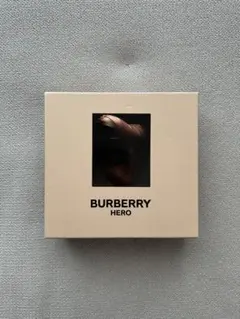 Burberry Beauty バーバリー ヒーロー オードトワレのサムネイル