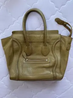 2025年最新】セリーヌ ラゲージ キャメルの人気アイテム - メルカリ