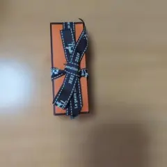 HERMES 口紅 レッド 未使用 ポーチ付きのサムネイル