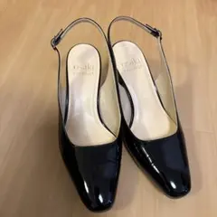 osaki 黒 スリングバックパンプス エナメル 24cm