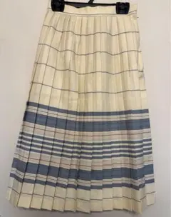 昭和レトロ⭐︎プリーツスカート　水色&ホワイト