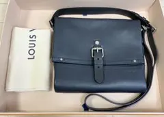 Louis Vuitton Canyon ユタ メッセンジャーバッグ 濃紺 - メルカリ