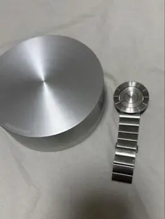 イッセイミヤケ ISSEY MIYAKE 吉岡徳仁 腕時計 電池交換済 TOのサムネイル