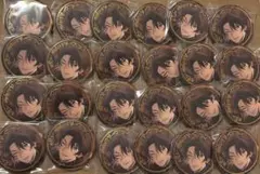 終ヴィル アドルフ キラキラ 缶バッジ 希少 - メルカリ
