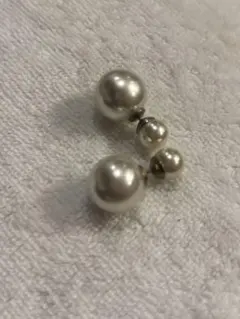 イミテーションパールピアス