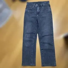 UNIQLO JEANS ダークグレー ストレートデニム　22