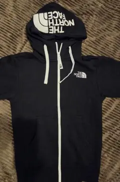 新品　THE NORTH FACE ブラック パーカー XS