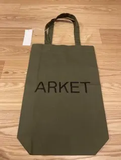 日本未上陸　arket アーケット　トートバッグ　オリーブグリーン