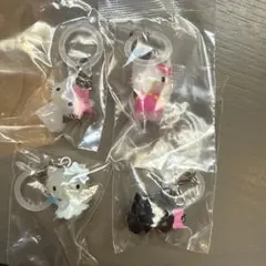 【本日中発送/値下げ交渉可】ハローキティ　めじるしアクセサリー　4種セット
