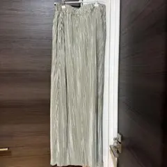 シルバー プリーツスカート Fサイズ