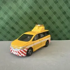 廃盤 新品 トミカ 88 日産 エルグランド 道路パトロールカー - メルカリ
