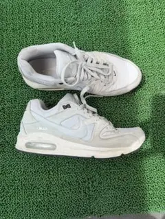 NIKE AIR MAX COMMANDスニーカー　グレー