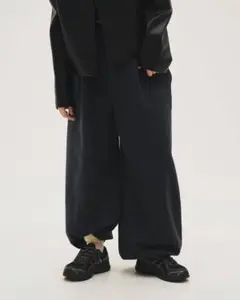 Item thumbnail for item 948d87d6-5bae-4d92-a148-25ea0370a314