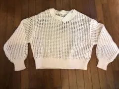 ☆週末限定セール☆【新品】ショート丈オフホワイトニット