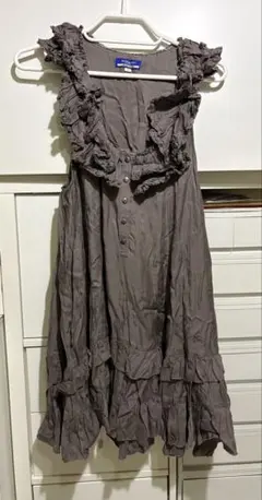 バーバリーブルーレーベル　フリルワンピース