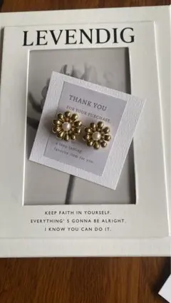 ハンドメイド　イヤリング