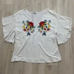 ZARA TRAFALUC 刺繍 半袖 Tシャツ ホワイトのサムネイル