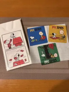 ピーナッツカフェ　スヌーピー　テーブルペーパー　コースター　ペーパーナプキン